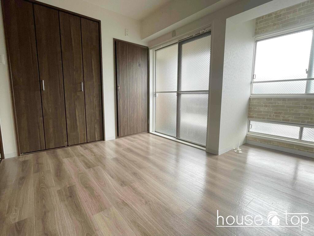 その他設備　リビングと洋室は可動式扉なので大変便利♪