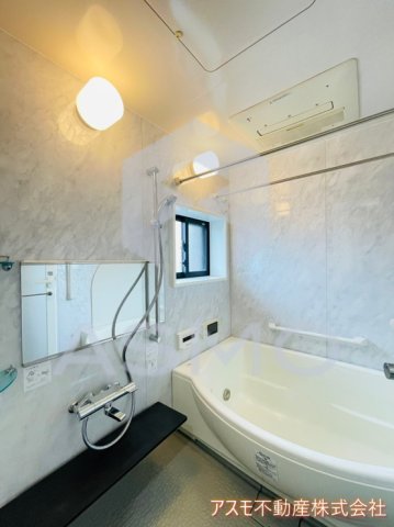 バス・シャワールーム　※同建物内、他間取り参考写真