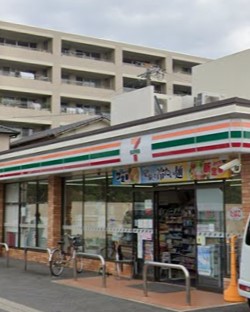 コンビニ　セブンイレブン 名古屋表山店（コンビニ）まで808m