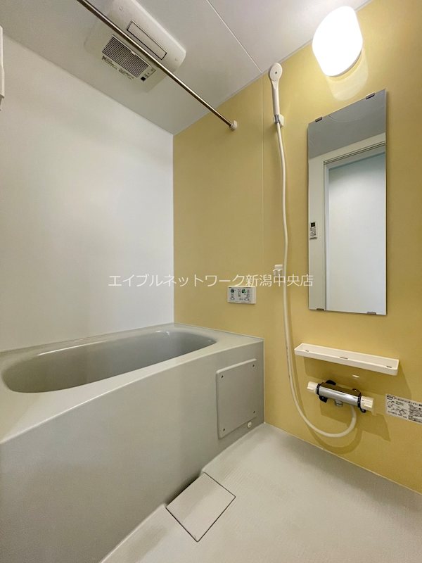バス・シャワールーム　A棟参考写真