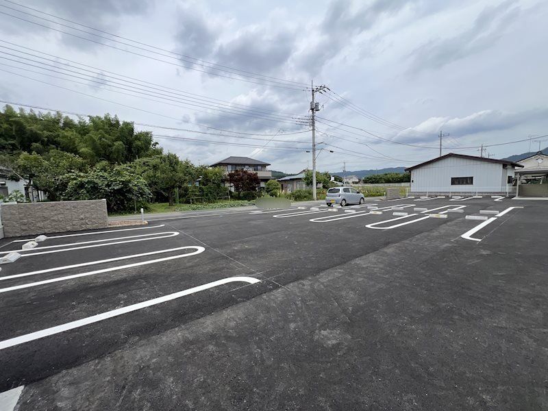 駐車場　★敷地内駐車場★要空き確認★