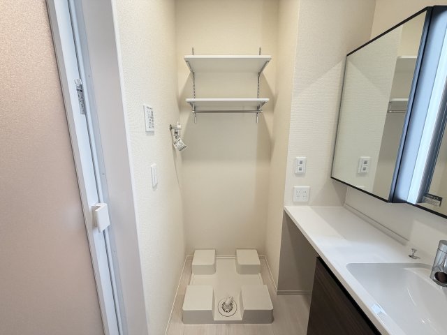 その他　洗濯機置き場