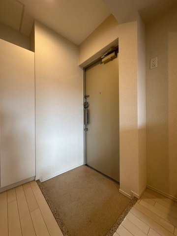 玄関　※別部屋写真