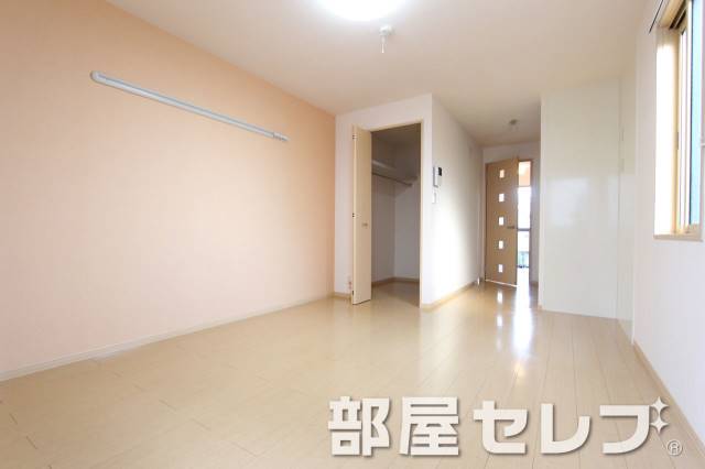 居室・リビング　キレイで明るいお部屋になります。