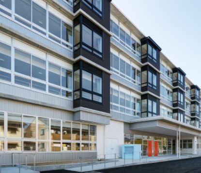 小学校　岡山市立西小学校（小学校）まで151m