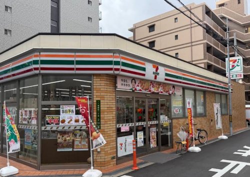 コンビニ　セブンイレブン 大阪天神西町店（コンビニ）まで83m