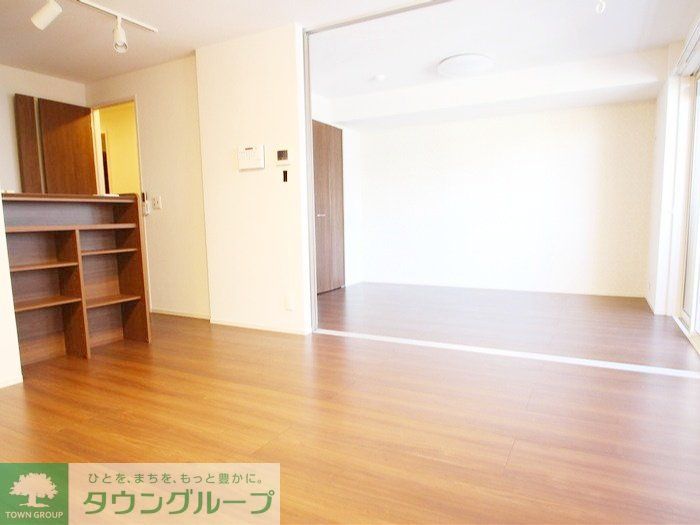 居室・リビング　★お部屋探しは株式会社タウンハウジング東京まで★