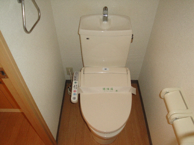 トイレ　トイレ