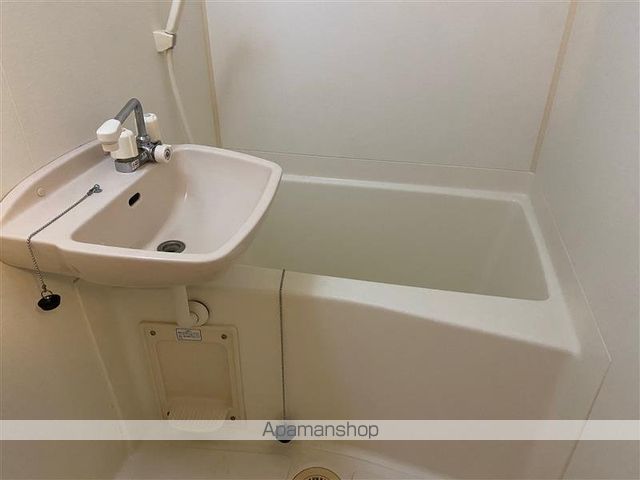 レオパレスエスタIIIの風呂写真