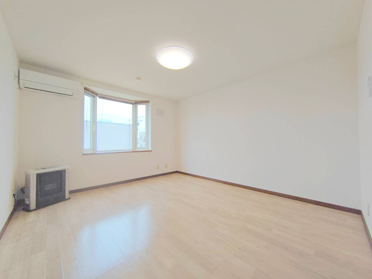 眺望　窓が大きく明るいお部屋です♪