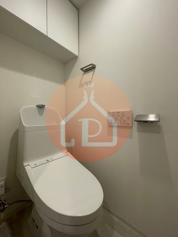 イプセ代々木上原Residenceのトイレ写真
