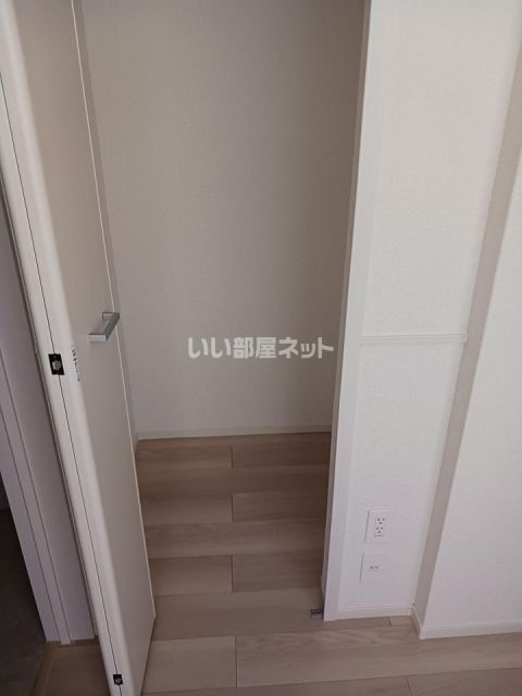 メゾングレーヌ勝原Aの内装写真