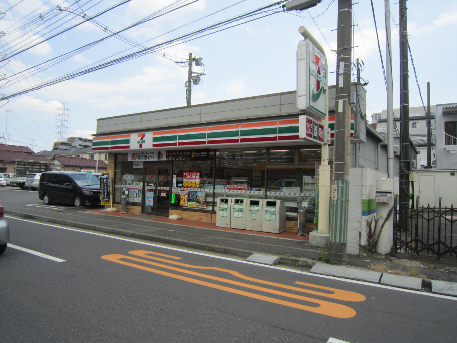 コンビニ　セブンイレブン横浜新吉田町貝塚店（コンビニ）まで342m