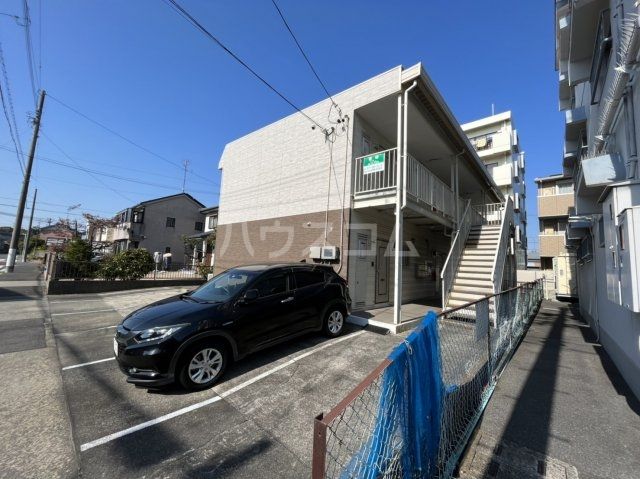 名古屋市中村区横井のアパートの建物外観