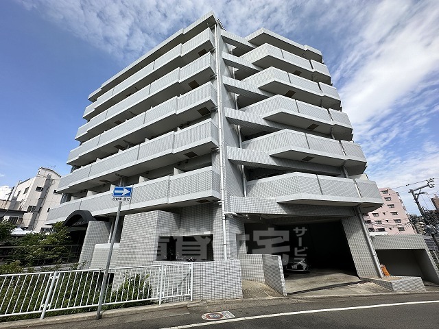 MAIN STAGE武庫川の建物外観