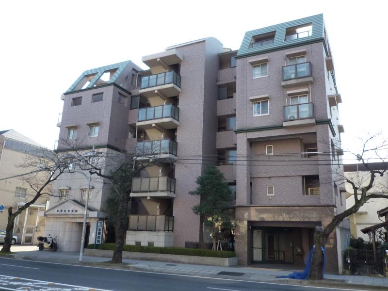 横浜市中区本牧三之谷のマンションの建物外観