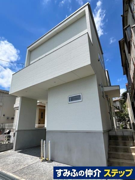 池田市畑１丁目戸建の建物外観