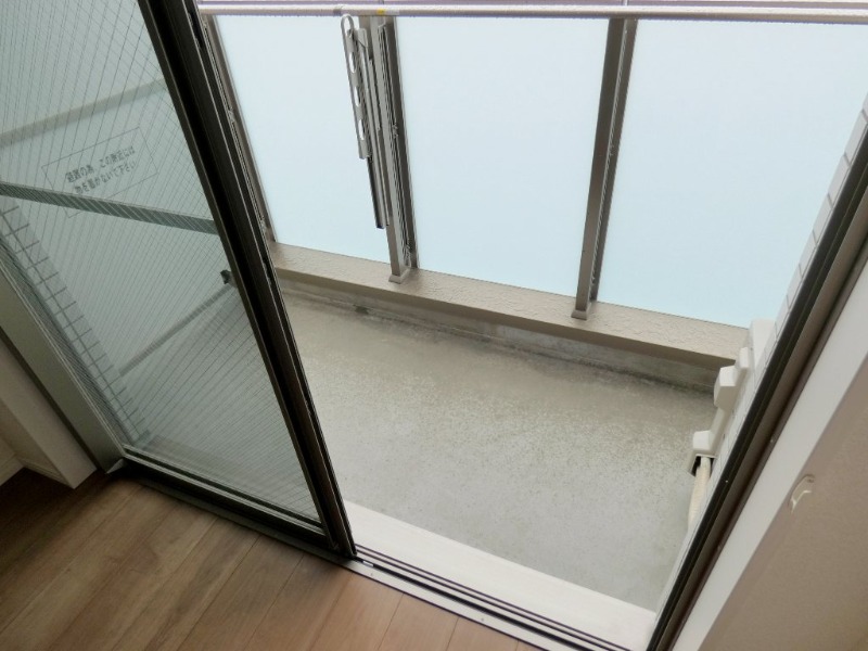 バルコニー　図面と現状に相違がある場合には現状を優先