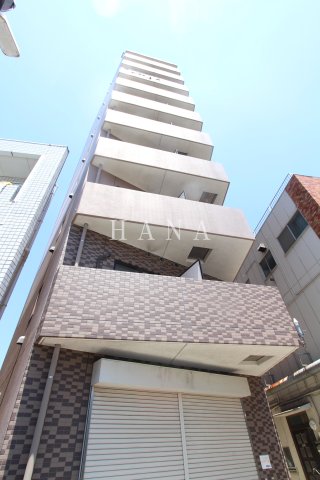 【川崎市川崎区大島のマンションの建物外観】