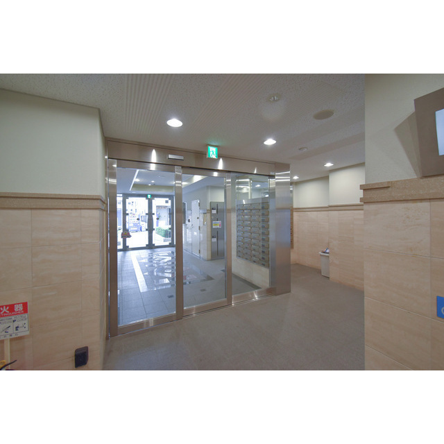 居室・リビング　居間です