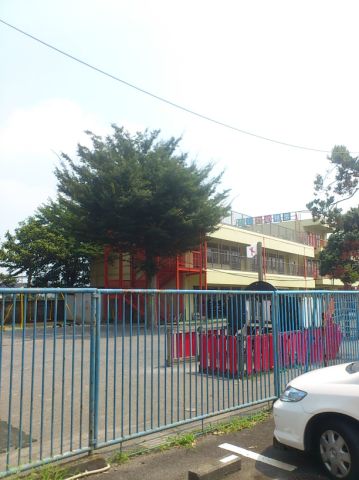 幼稚園・保育園　かしわ幼稚園（幼稚園・保育園）まで300m