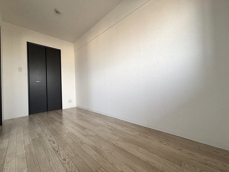 その他部屋・スペース　※反転タイプ角部屋写真使用