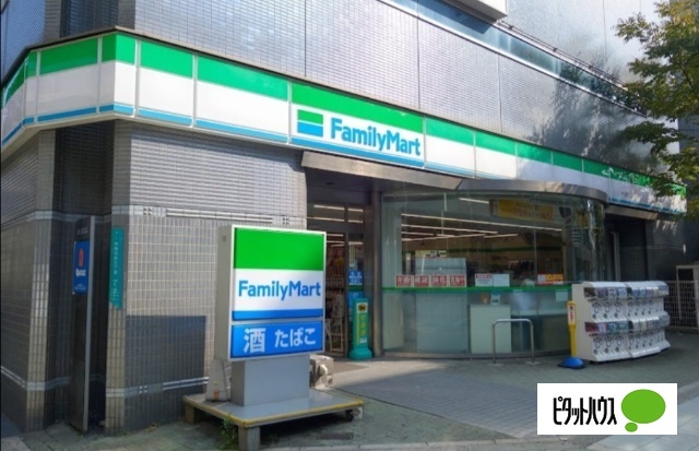 コンビニ　ファミリーマート弁天町駅前店（コンビニ）まで195m