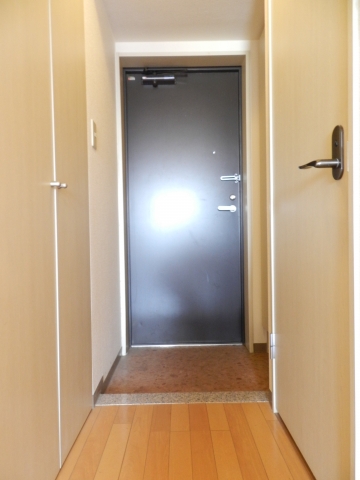 玄関　※同タイプ反転タイプ