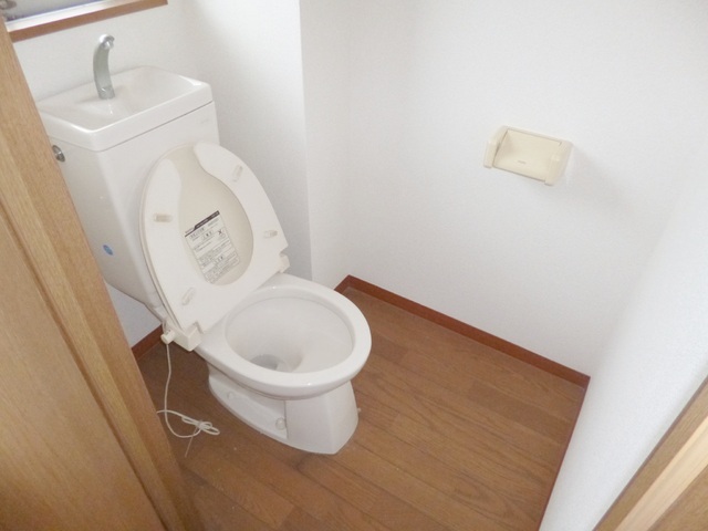 トイレ　ゆったりしたトイレです。