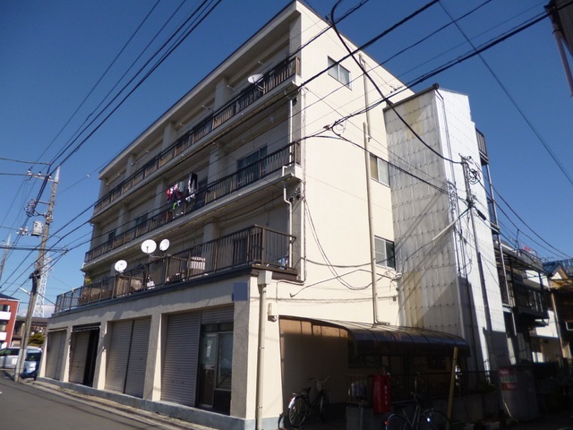 建物外観　しっかりしたマンションです。