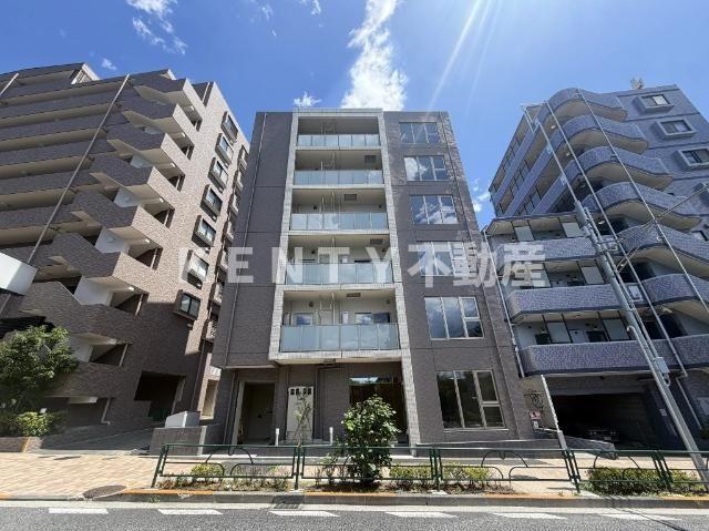 建物外観　こちら、外観パースです