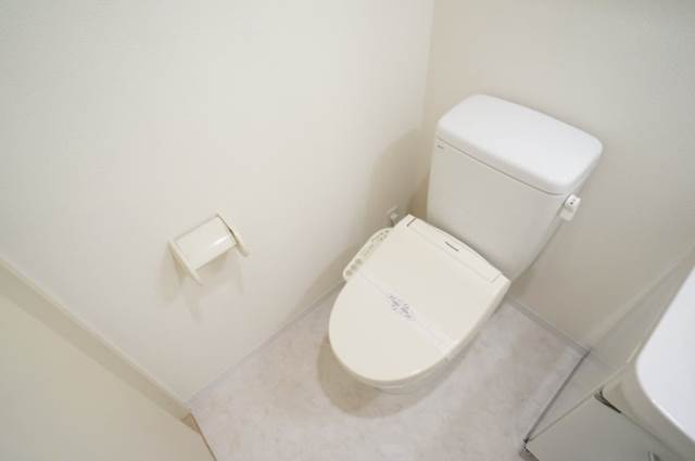 トイレ　別号室