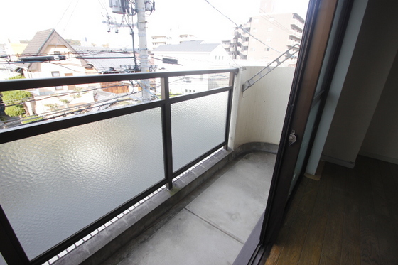 バルコニー　※他部屋の写真を使用しております。