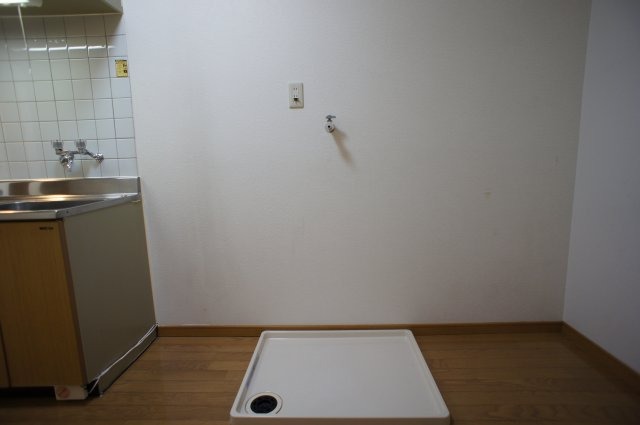 その他設備　洗濯機置場