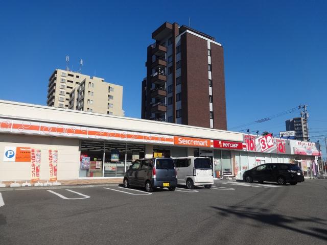 コンビニ　セイコーマート（コンビニ）まで104m