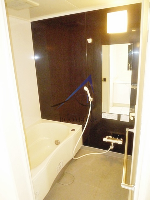 バス・シャワールーム　お風呂です。