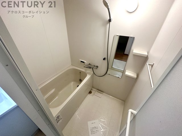 バス・シャワールーム　シンプルで清潔感のある浴室です！