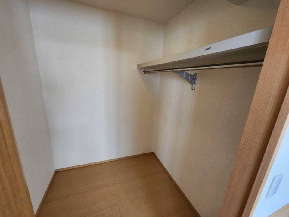 収納　ウォークインクローゼット