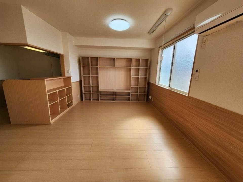 居室・リビング　リビング