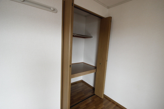 収納　※別号室の写真です