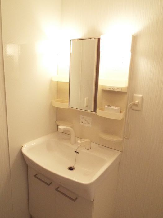 洗面設備　洗髪洗面化粧台