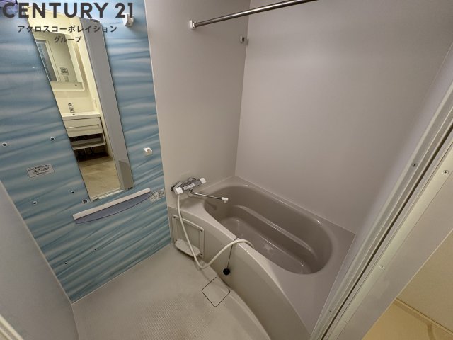 バス・シャワールーム　浴室乾燥機付きで便利！