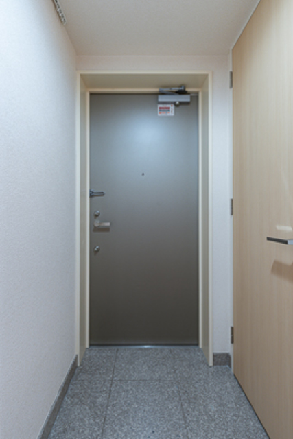 玄関　※写真は同タイプ住戸です。