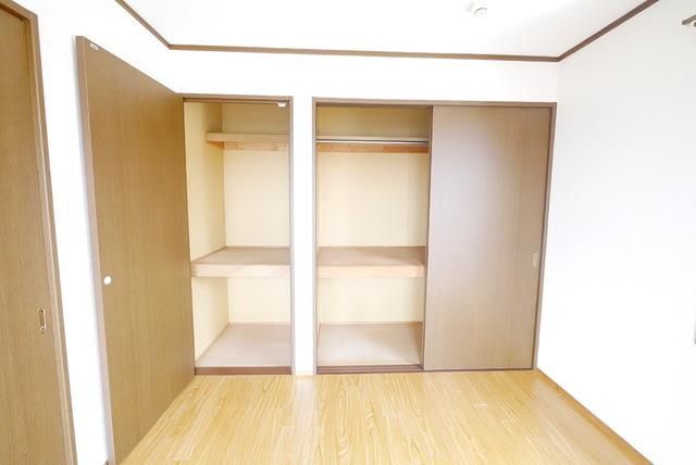 収納　クローゼット