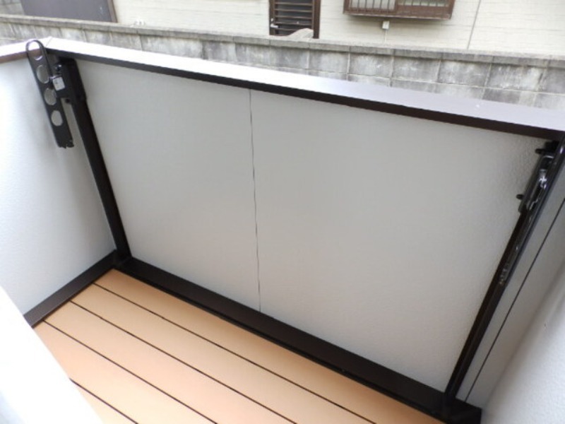 バルコニー　図面と現状に相違がある場合には現状を優先