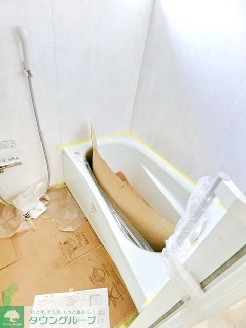 バス・シャワールーム　バスルーム