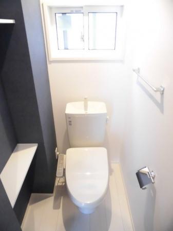 トイレ　コンパクトで使いやすいトイレです