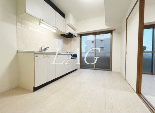 居室・リビング　洋室のお部屋です。