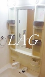洗面設備　洗面台です。