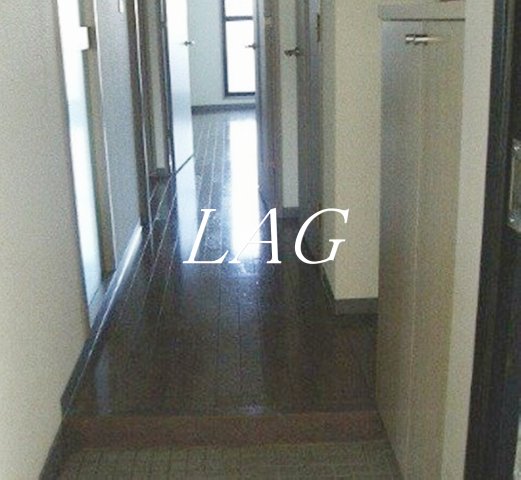 玄関　玄関です。